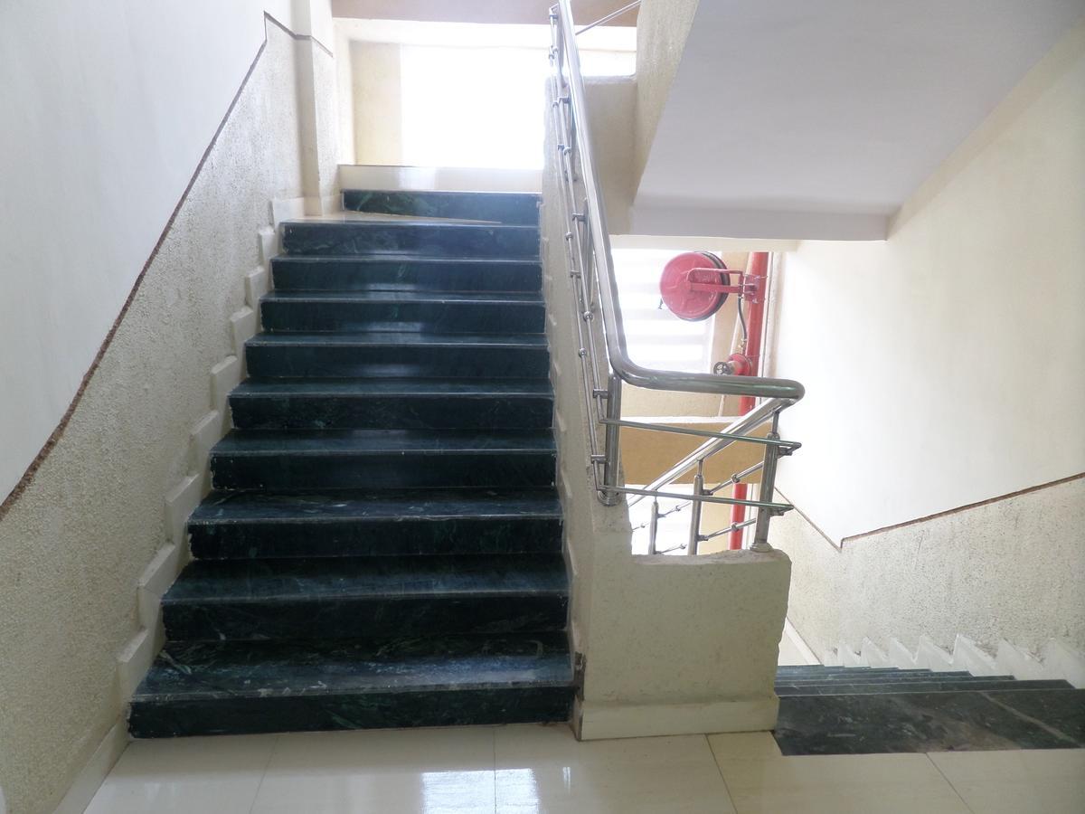 Hotel Riya-Raj Lodging Titwala Exterior photo